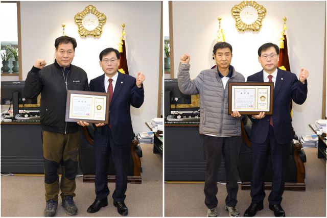 [보도사진] 중구의회 의장, 행정 최일선 헌신 공직자 표창 수여