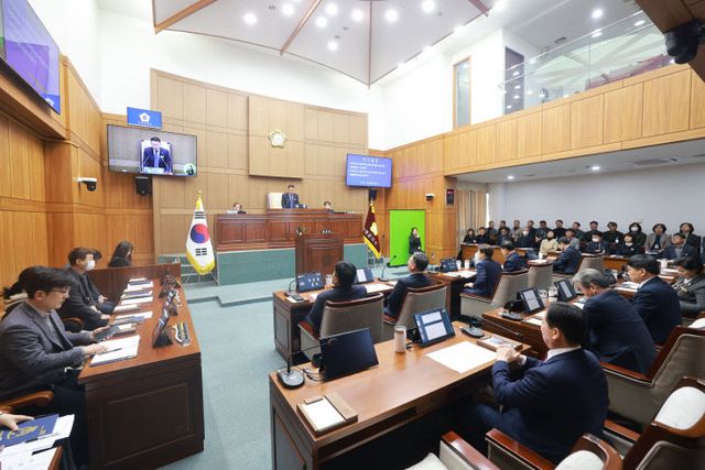 [보도자료 사진] 260123 부안군의회 제368회 임시회 폐회
