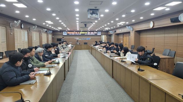 , 불법 정당 현수막에‘무관용 원칙’ 대응