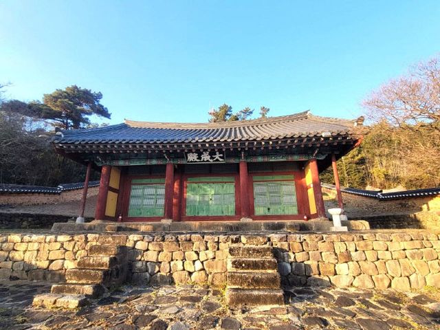 7422267071541317149_1522565124