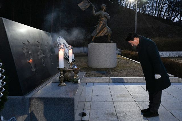 2.복지정책과(의정부시, 2026년 병오년 신년 현충탑 참배 실시)
