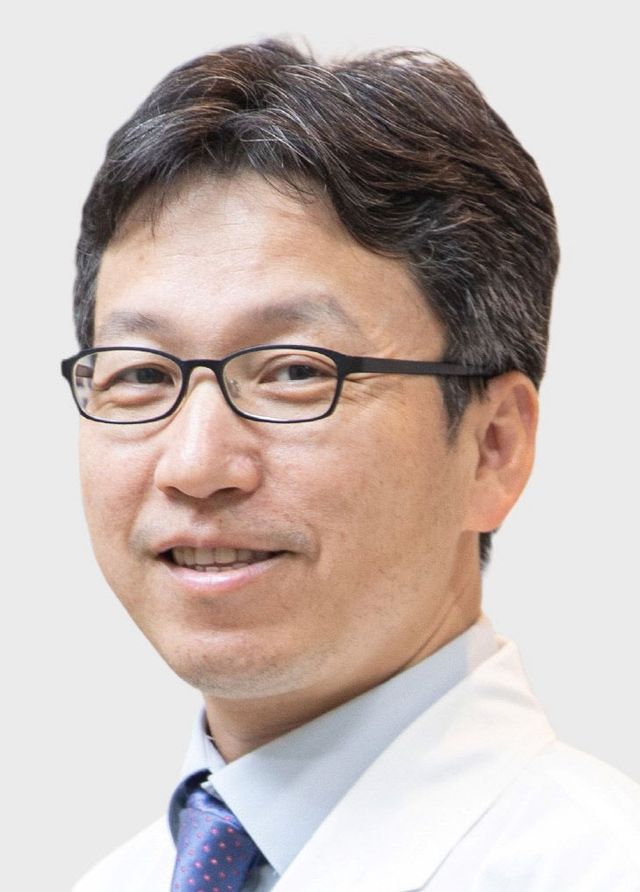 [사진] 혈액종양내과 이근욱 교수