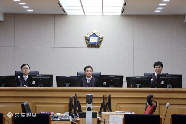 2024102801001885200076171