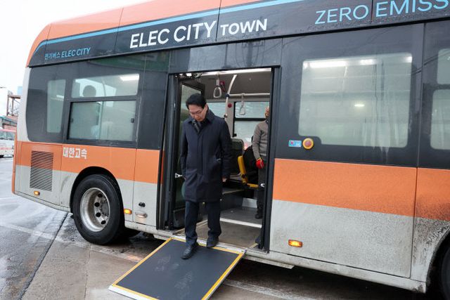 저상 전기버스 시승식(1)