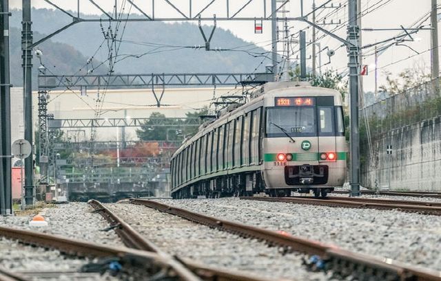 판암차량기지 열차 모습(축소_crop)