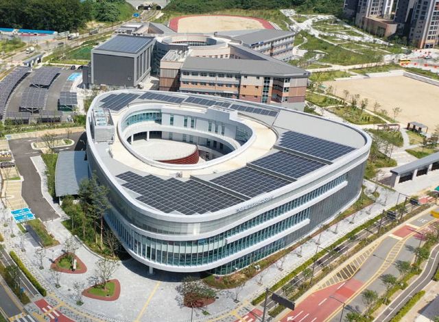 2025121601001712100072831