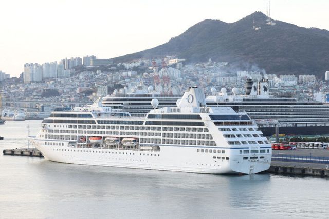 [260223 보도사진] 부산항에 입항한 Regatta호_1