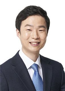 이영철 의원