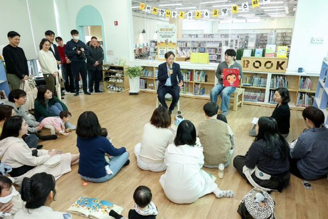 3. 고양시, ‘미리 만나는 2026 고양 북스타트’성료 (1)