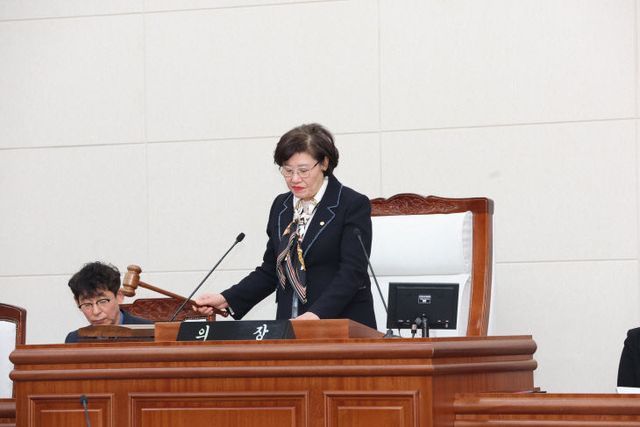 (원본사진) 신정숙 의원