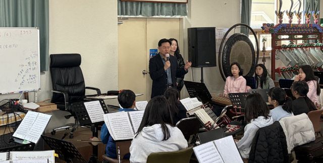 청소년 국악관현악단 개강식사진1