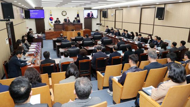 제297회 함양군의회 임시회 개회