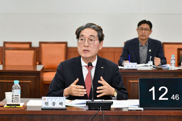 김해시의회, 김해인재양성재02