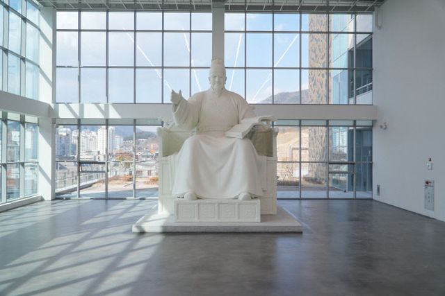 4.1(김해시 월별 대표)_2