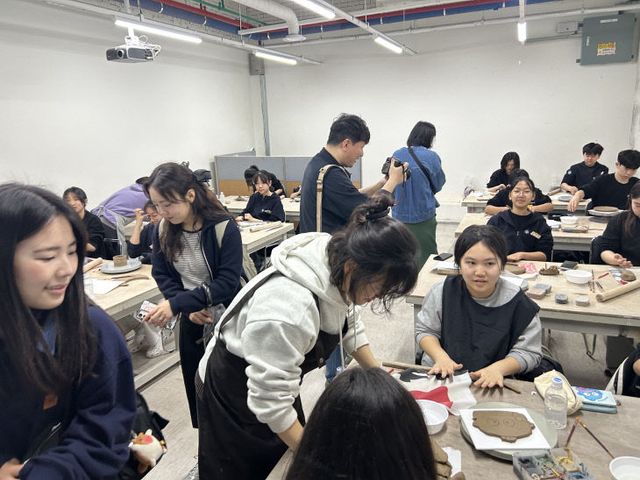 영산대 인테리어·도예디자인전공에서 '세라믹 아티스트 체들.