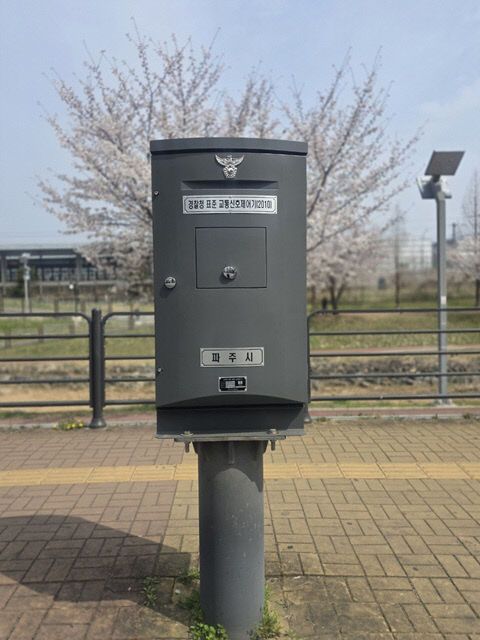 52대 교체 완료_신호제어기 사진