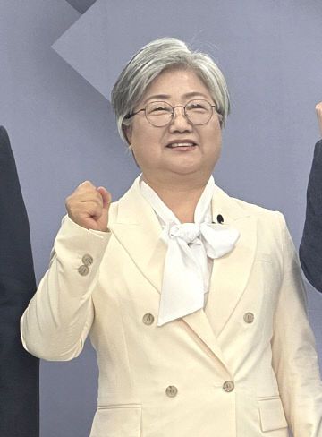 강미애 단독