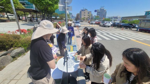 5.8(김해시, ‘1회용품 없는 청사’ 가시적 성과)2