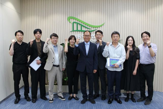 낙동아트센터 20를 개최