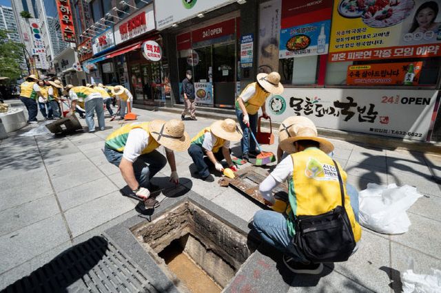 2. 지난달 30일 있다.
