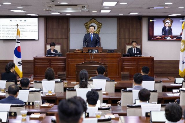 [크기변환]순천시의회, 제297회 임시회 폐회_1