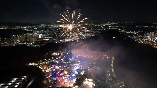 7.23(김해 가야테마파크 여름밤 불꽃과 레이장면 (1)