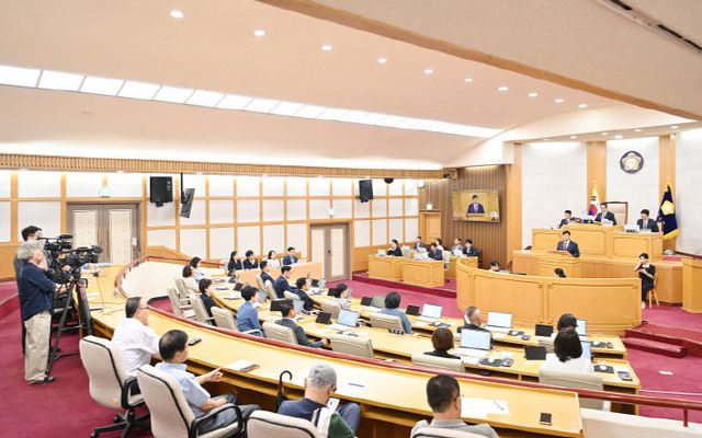[크기변환]본회의장 전경