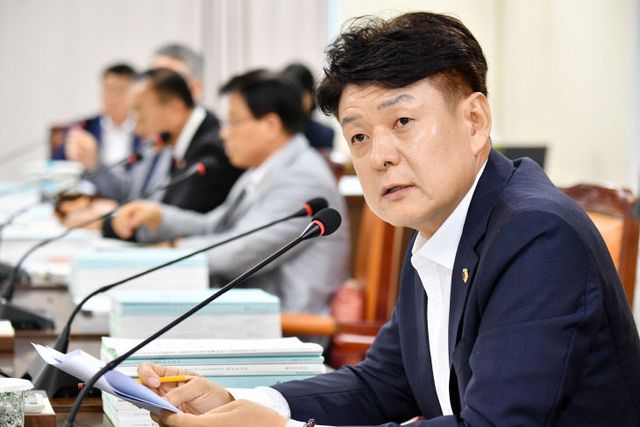 이관맹 의원