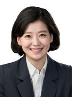 김효정 위원장