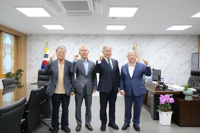 사진 (1)