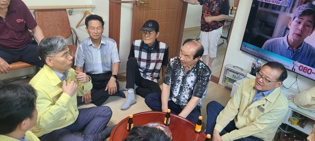 김영식 부군수, 폭염대응 현장점검(1)