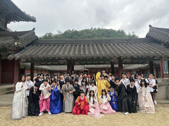 6-2. (관광진흥과)대만학생들 한복 체험