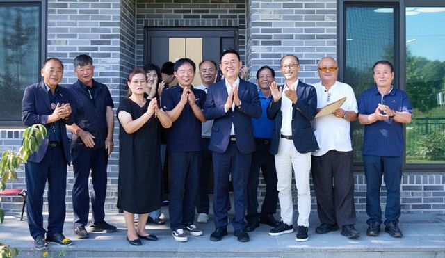 01-여주시, 독립유공자 유족 찾아 국가유공자 명패 부착(2)
