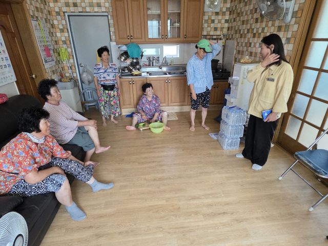 흥덕면, 무더위쉼터 점검