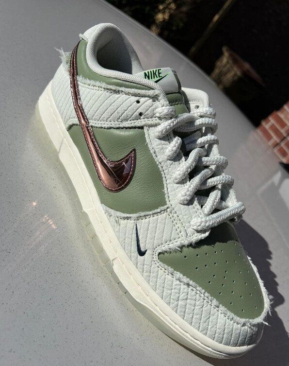 Internet_20231024_230827_1.png.ren.jpg 이거 나이키 맞아? 디자인 구린데?