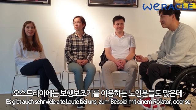 한국에서 휠체어탄 사람이 엘레베이터를 탈때 시민들 반응 | 인스티즈 한국에서 휠체어 탄 사람이 엘레베이터를 탈 때 시민들 반응 ㄷㄷ.JPG