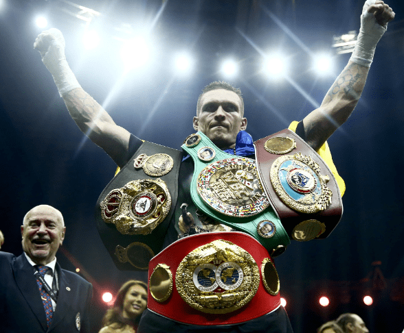 7047254919_486616_8d1335de0a6e21b9b369e6c7443ea897.png 헤비급 통합자 올렉산드르 우식이 벨트 박탈