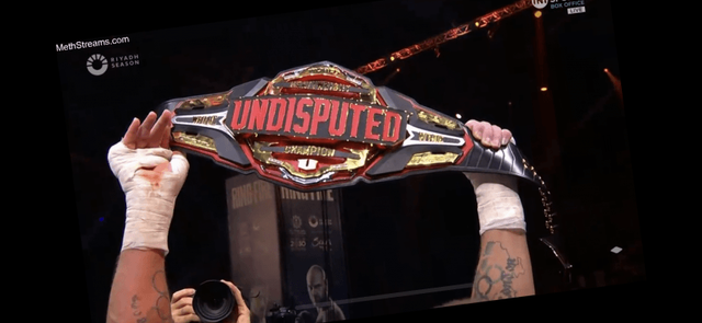 7047254919_486616_df19d6b4b0de359a7d2c74a0425c2eb2.png 헤비급 통합자 올렉산드르 우식이 벨트 박탈