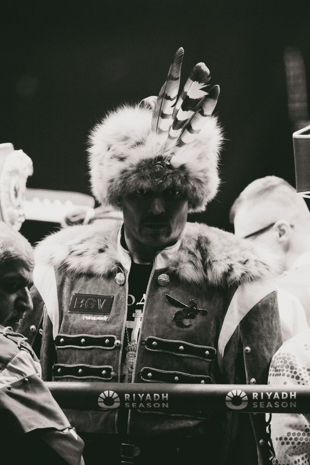 worldboxing-20240520-225822-000.jpg 헤비급 통합자 올렉산드르 우식이 벨트 박탈