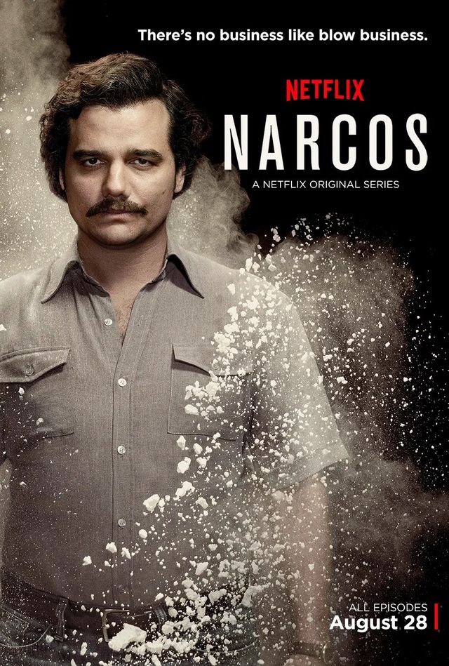 narcos.webp.ren.jpg 넷플릭스 런칭 초반 멱살 캐리했던 드라마들..jpg