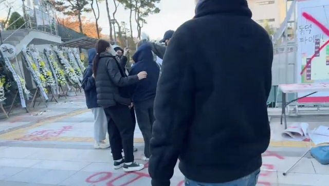 동덕여대 학교측에서 학생들 가담인원 채증시작함