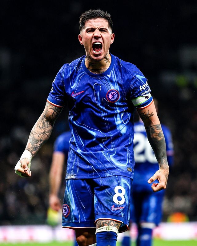 오늘자 레전드 갱신한 \'이혼의악마\' 체엔소맨 스탯 ㄷㄷㄷㄷㄷㄷ