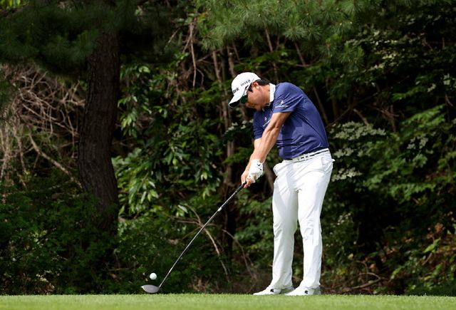 함정우 2번홀 드라이버 티샷