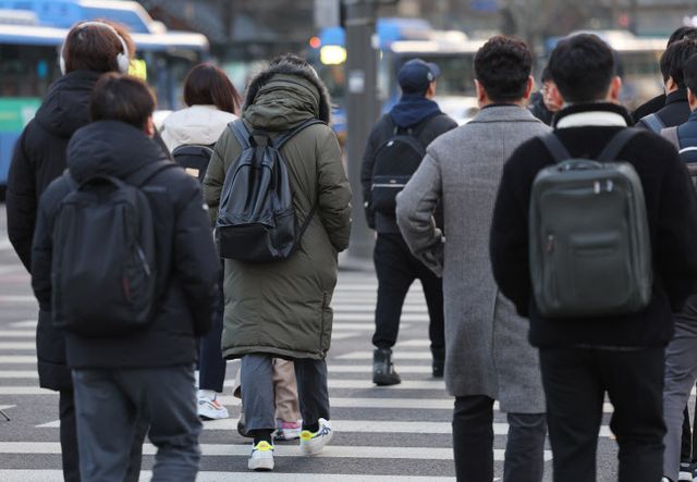 서울 아침 기온 다시 영하권으로