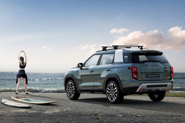 20240508_KGM_더_뉴_토레스_후면