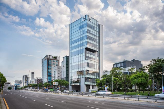 사진-BMW 금천전시장 확장 이전 (1)