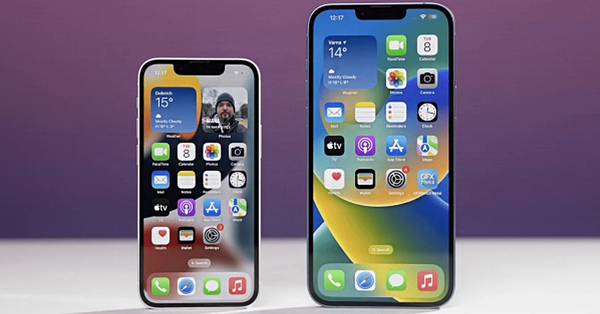 좌, 아이폰13미니 우, 아이폰14 플러스