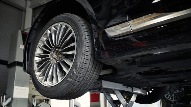 Alternative parts controversy (4)