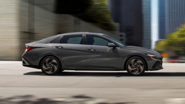 Hyundai Group IIHS Evaluation (4)