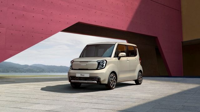 Used cars cost more than new (5)